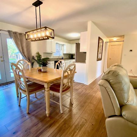 Cozy Three Bedroom House With Fireplace Wilmington Ngoại thất bức ảnh